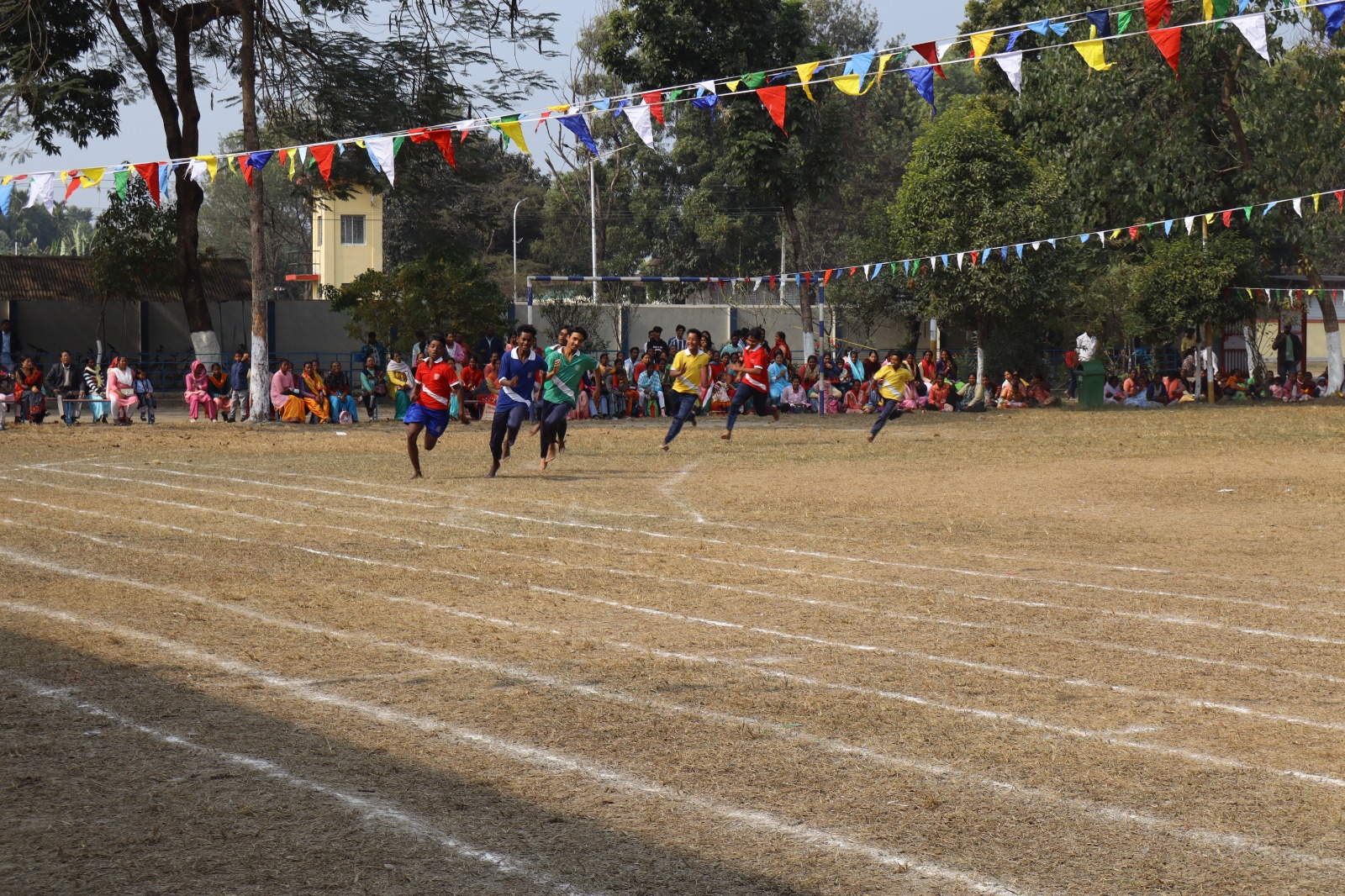 Students showing their medals